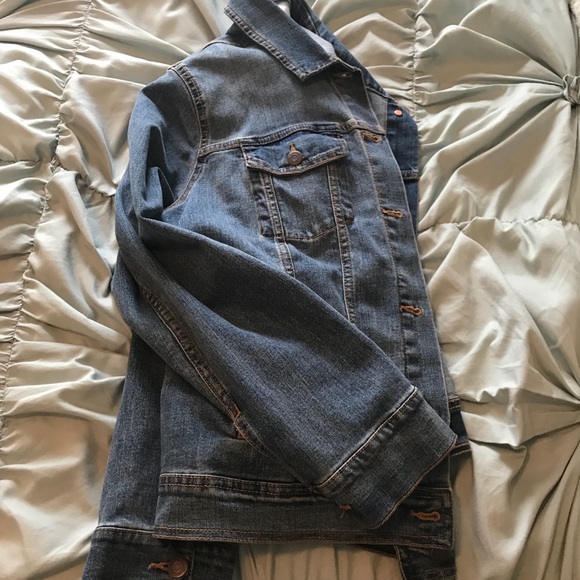 Old navy denim jacket - Picture 2 of 3